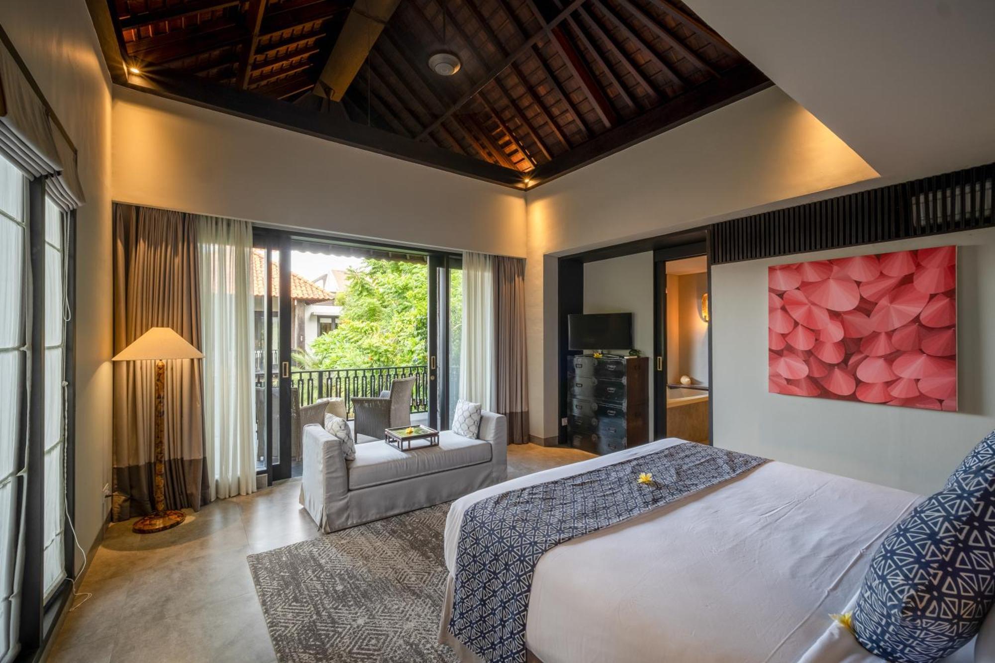 Villa De Suma - Fully Staffed Luxury Villa, Walk To The Beach! Seminyak Kültér fotó