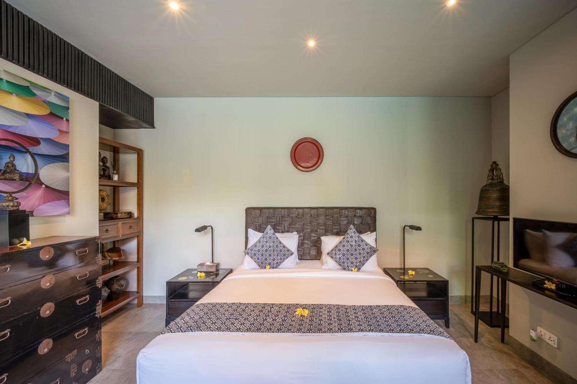Villa De Suma - Fully Staffed Luxury Villa, Walk To The Beach! Seminyak Kültér fotó